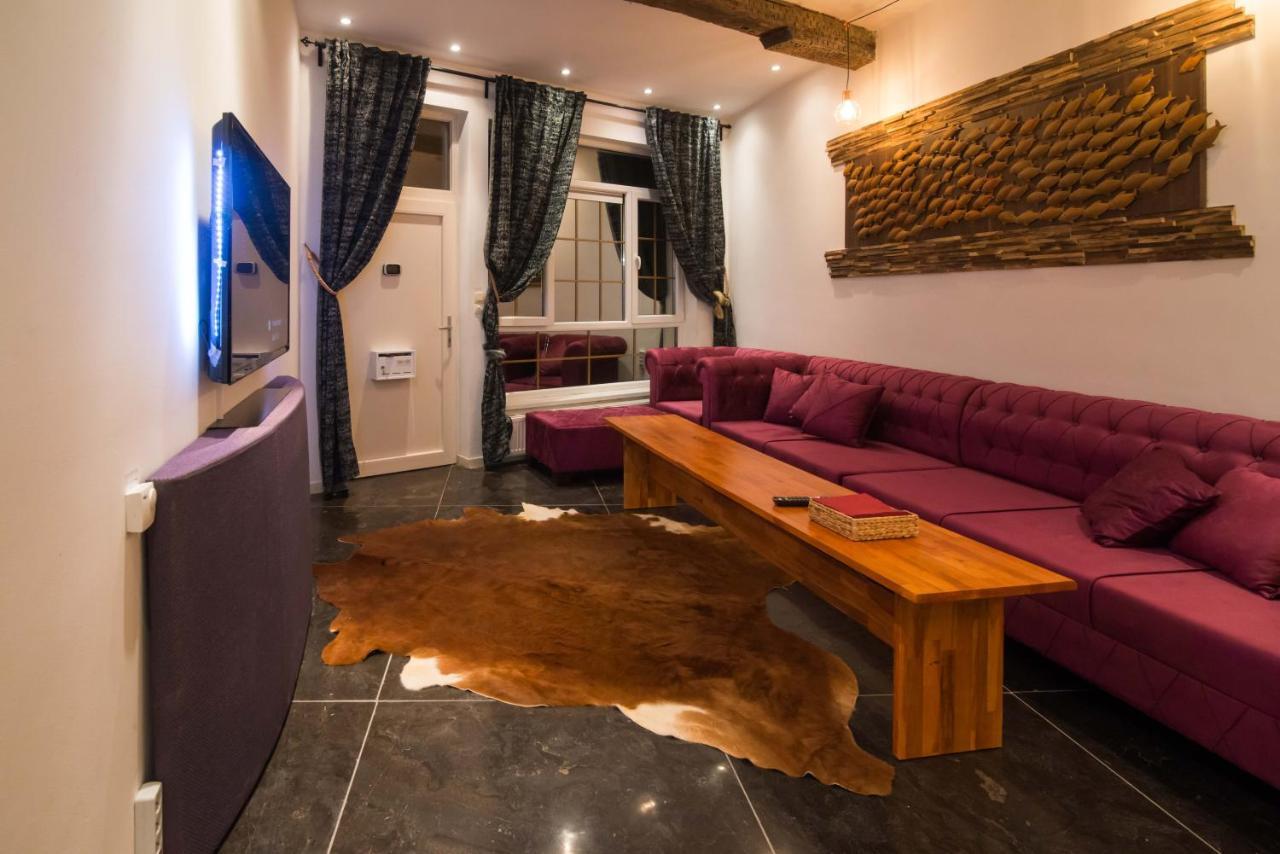 Full 4 Floors House At The Center Villa Antwerpen Bagian luar foto