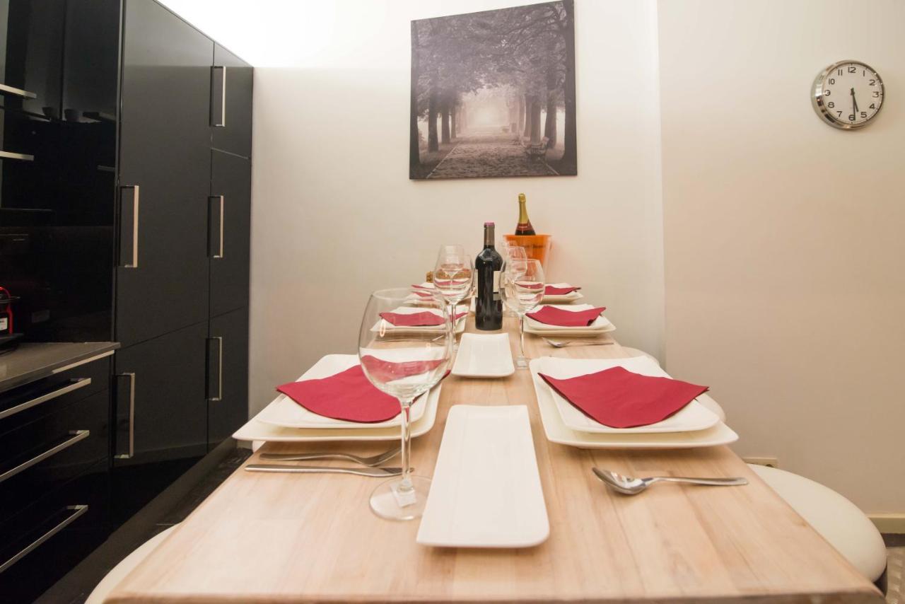 Full 4 Floors House At The Center Villa Antwerpen Bagian luar foto