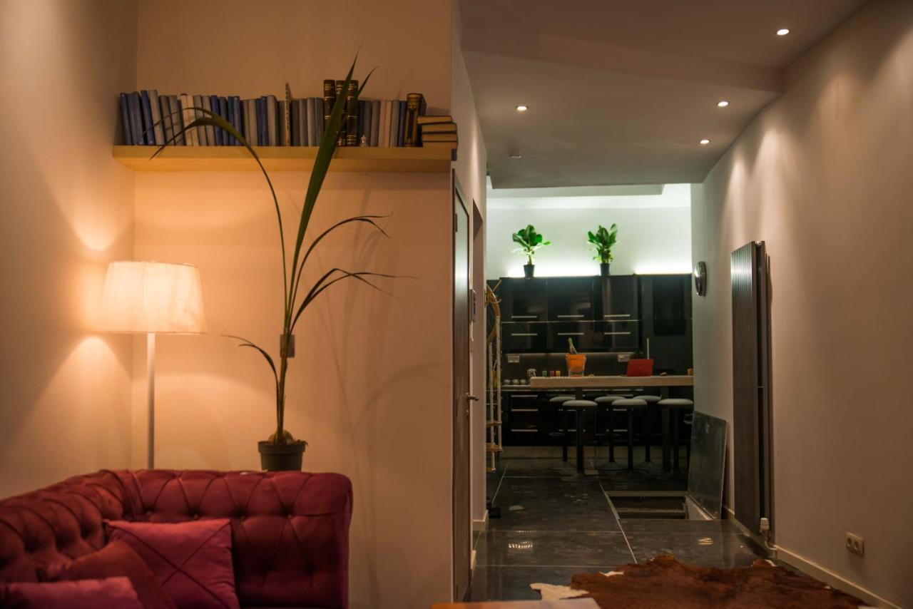 Full 4 Floors House At The Center Villa Antwerpen Bagian luar foto